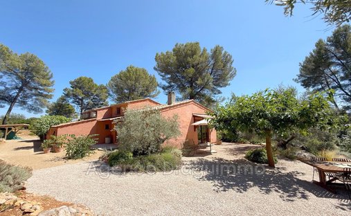 Villa in Draguignan, Provence-Alpes-C�te d'Azur, France 1