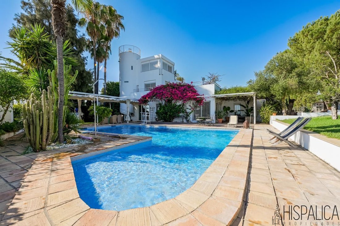 Villa in Valencina de la Concepcion, Andalusia, Spain 3 - 16026587