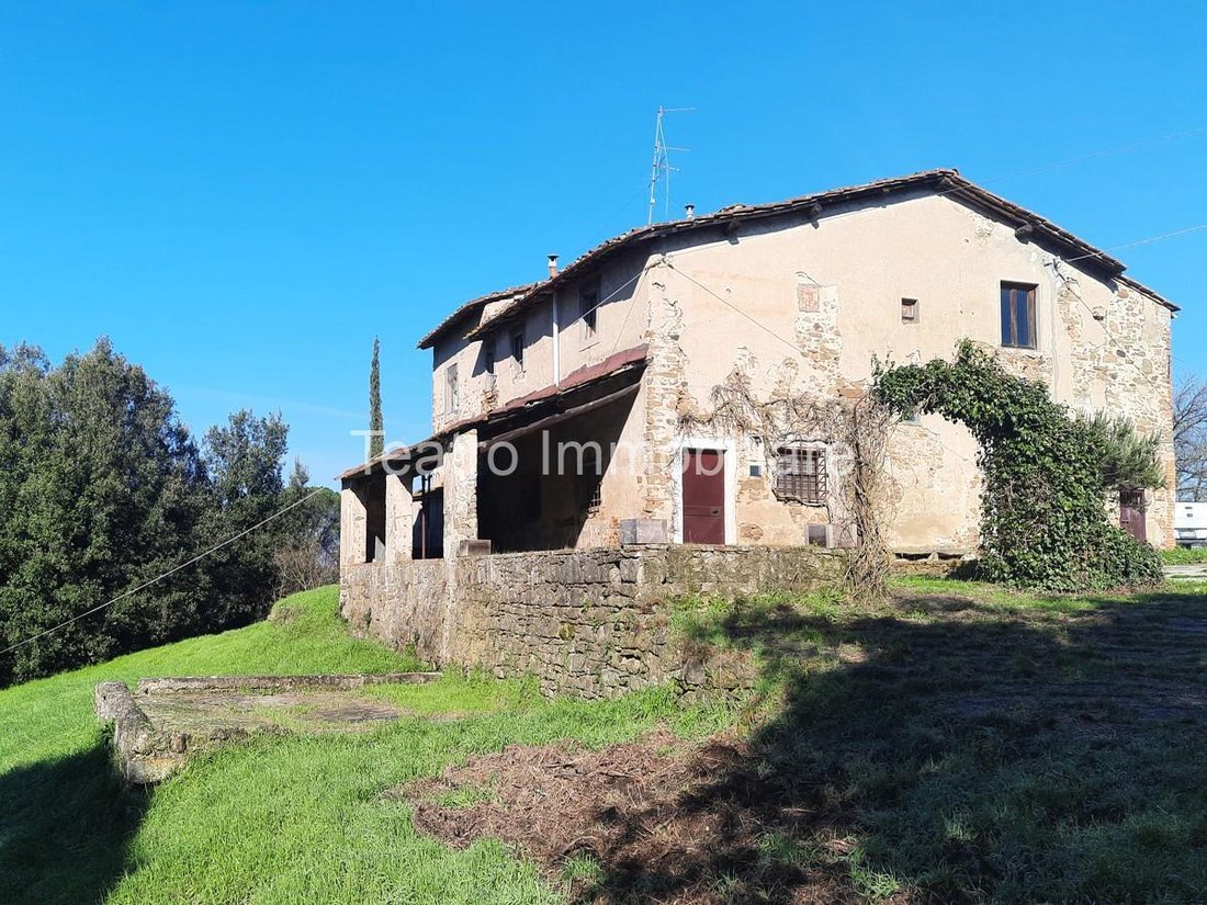 Country House in Center, Lastra a Signa, Tuscany 2 - 16027761