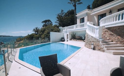 House in Cannes, Provence-Alpes-Côte d'Azur, France 1