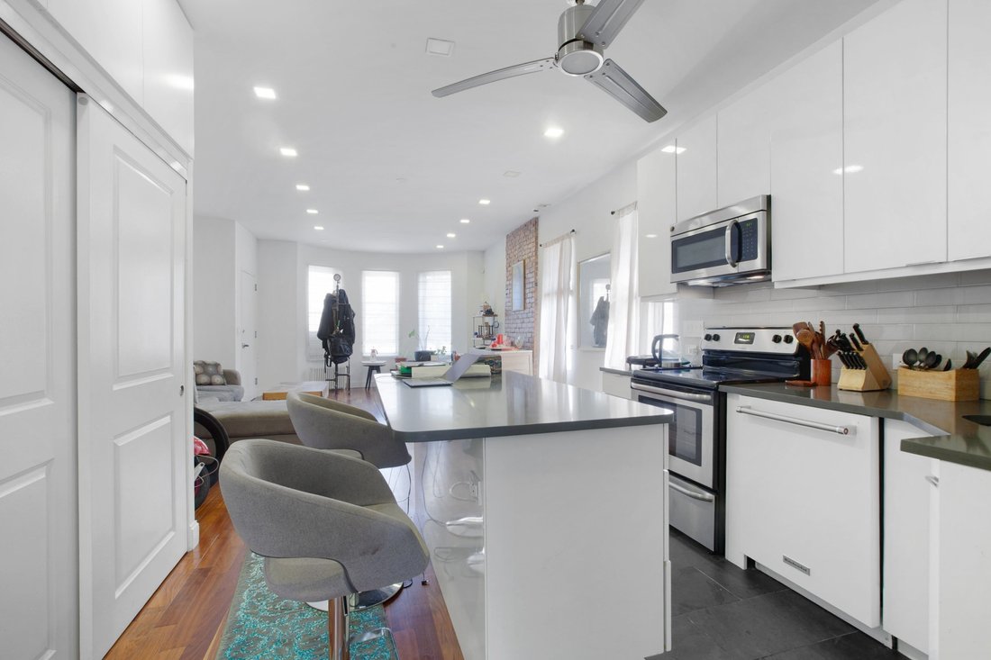 Townhouse in New York, New York, United States 2 - 16028439