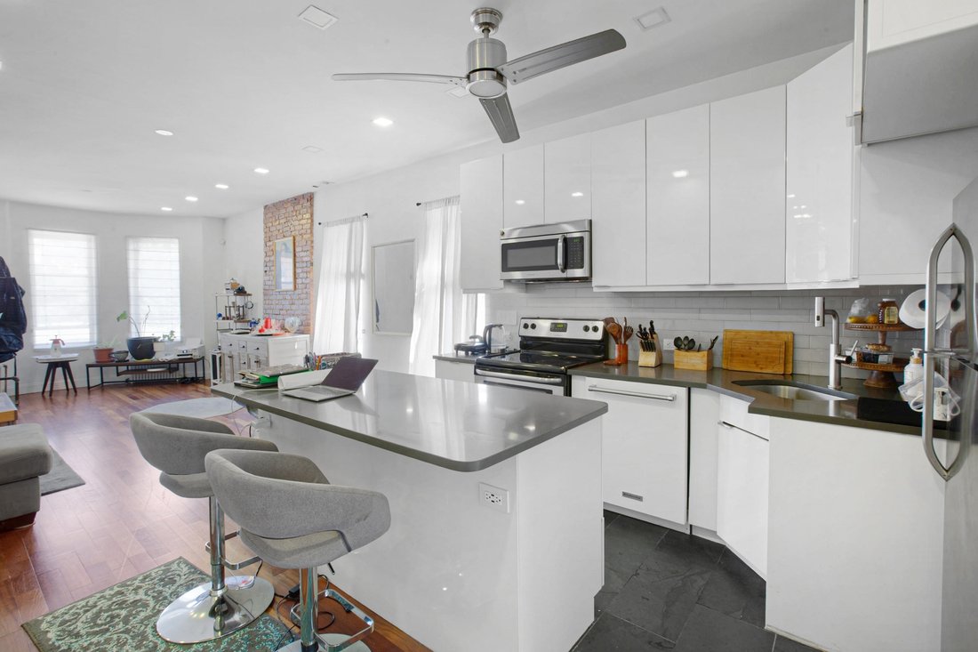 Townhouse in New York, New York, United States 3 - 16028439