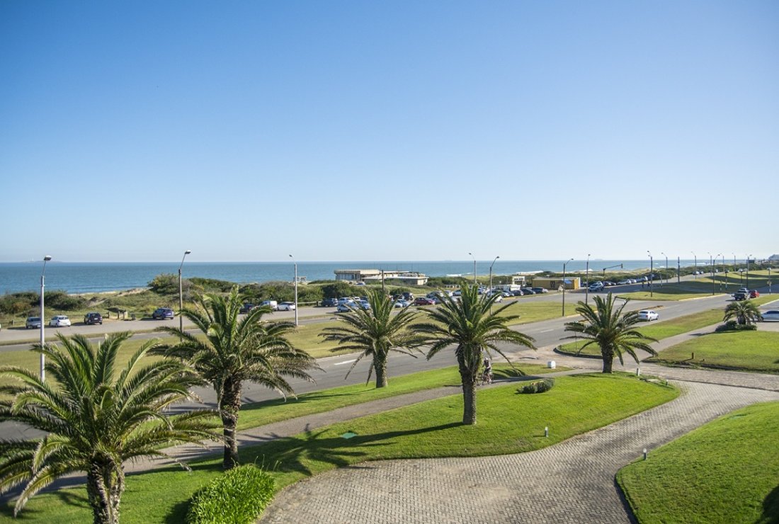 Apartment in Punta del Este, Maldonado Department, Uruguay 2 - 16027677