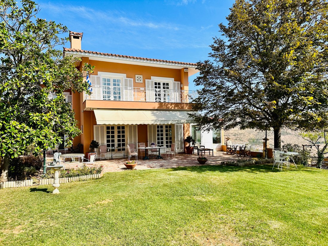 Villa in Penteli, Attica, Greece 1 - 16026426