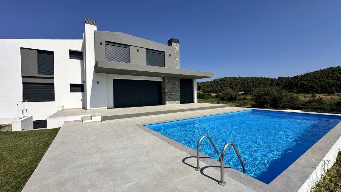 Villa in Kassandra, Macedonia and Thrace, Greece 2 - 13081367