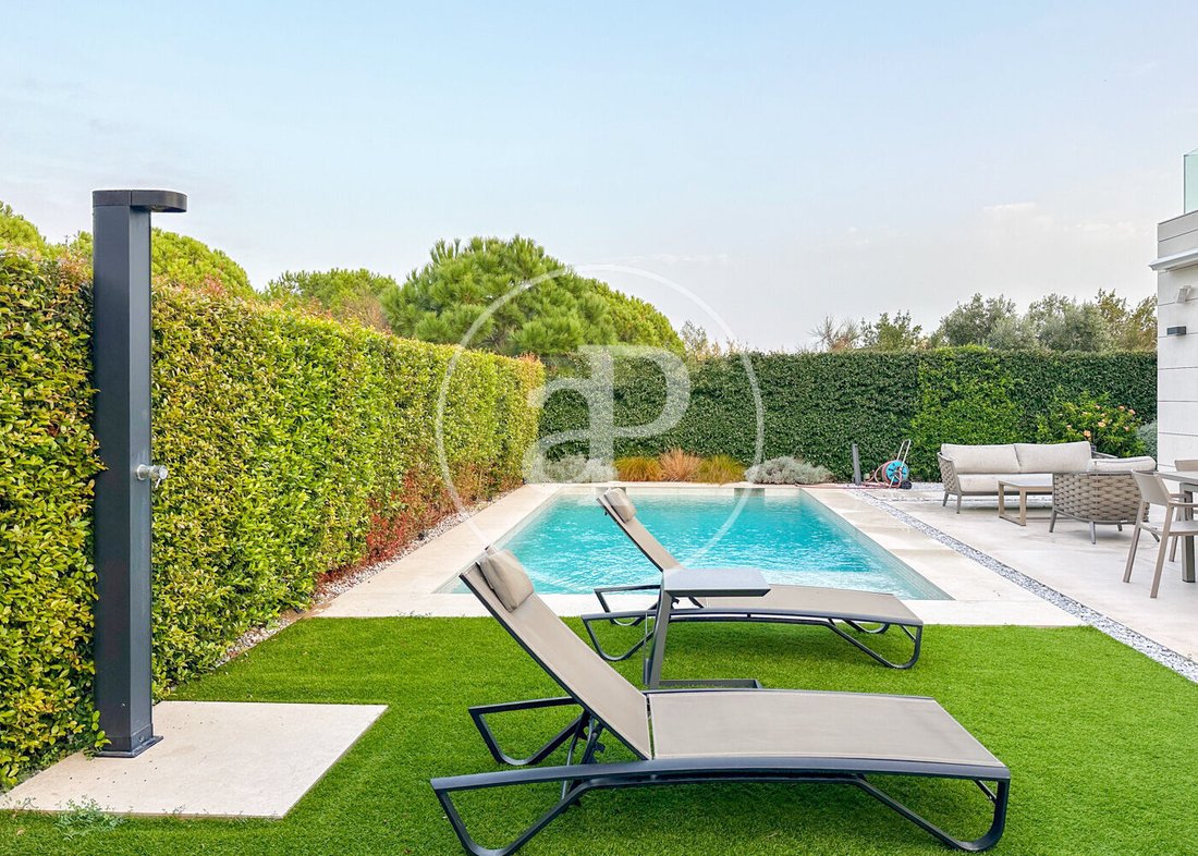 Villa in Montgat, Catalonia, Spain 4 - 16029800