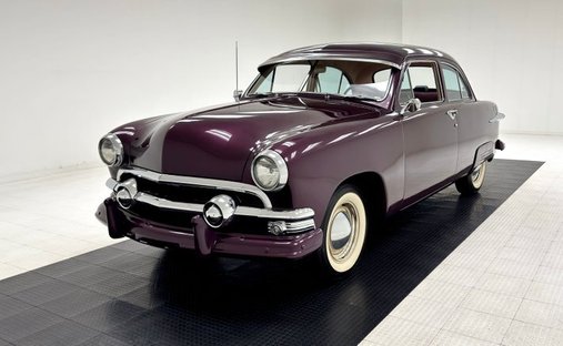 239ci Flathead V8/Garage Kept/3-Speed Manual/Drive Anywhere/Eye-Catching Ride in Morgantown, United States 1