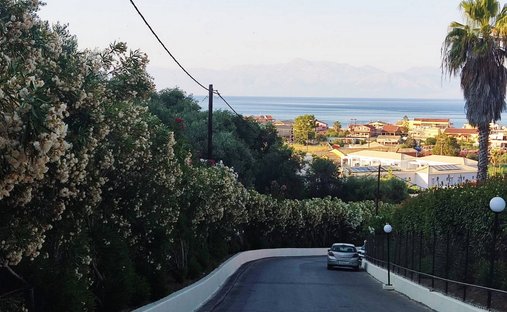Terreno en Northern Corfu, Peloponnese, Western Greece and the Ionian, Grecia 1