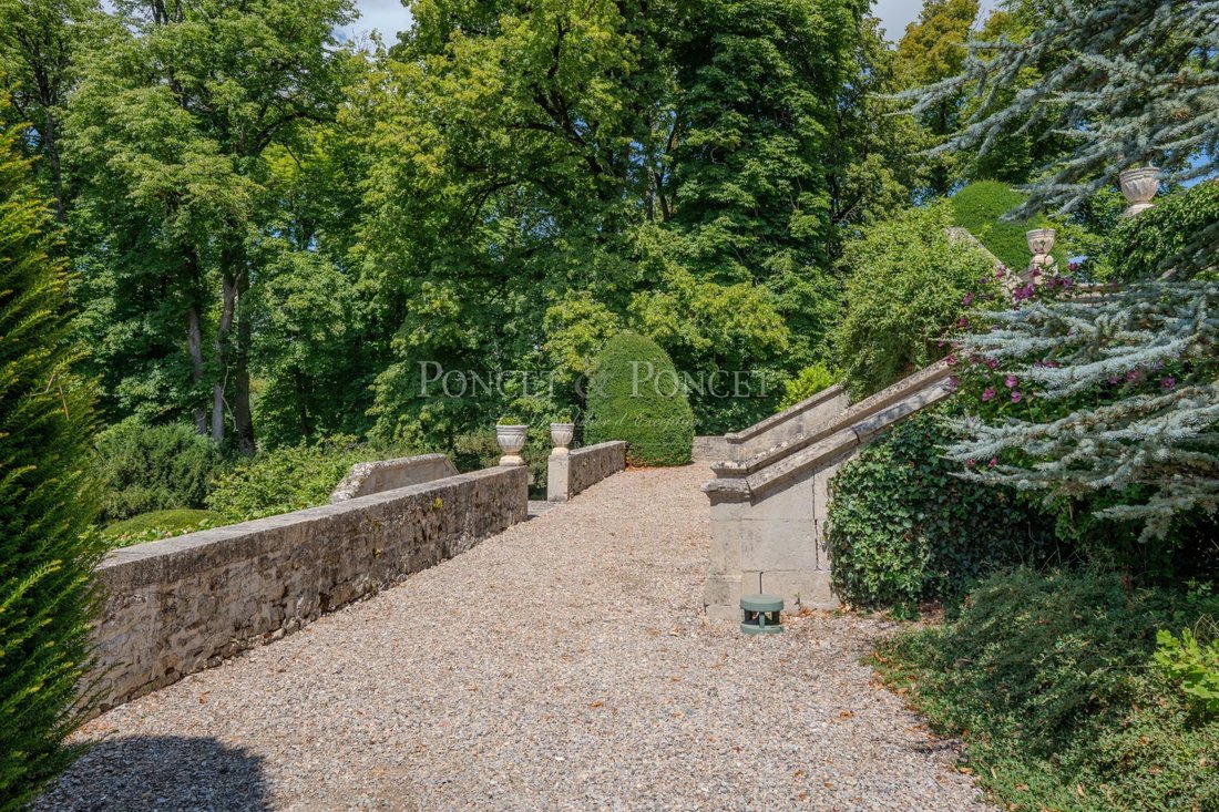 Château des Siècles: A 1208 Fortress Reborn in Occitanie’s Golden Hills
