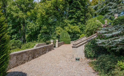 Castle for Sale in Rodez, Occitanie, France