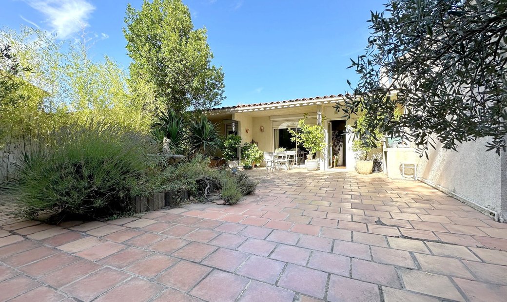 House In Aix En Provence, Provence Alpes Côte D'azur, France For Sale ...