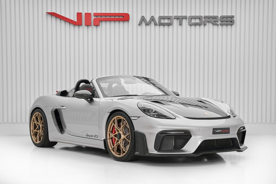 Cabriolet in Dubai, Dubai, United Arab Emirates 1 - 16030974