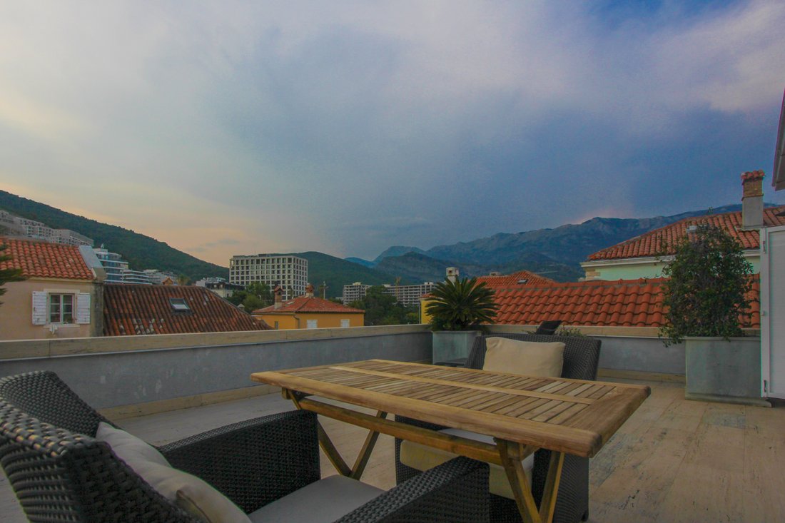 Apartment in Budva, Budva Municipality, Montenegro 2 - 15629312