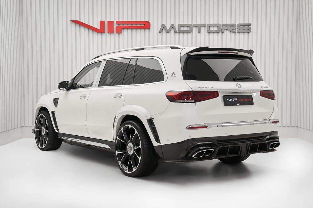 Suv in Dubai, Dubai, United Arab Emirates 4 - 16030979