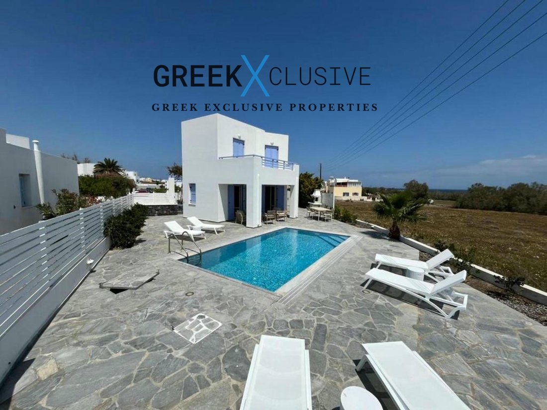 House in Thira, Aegean, Greece 1 - 16034977