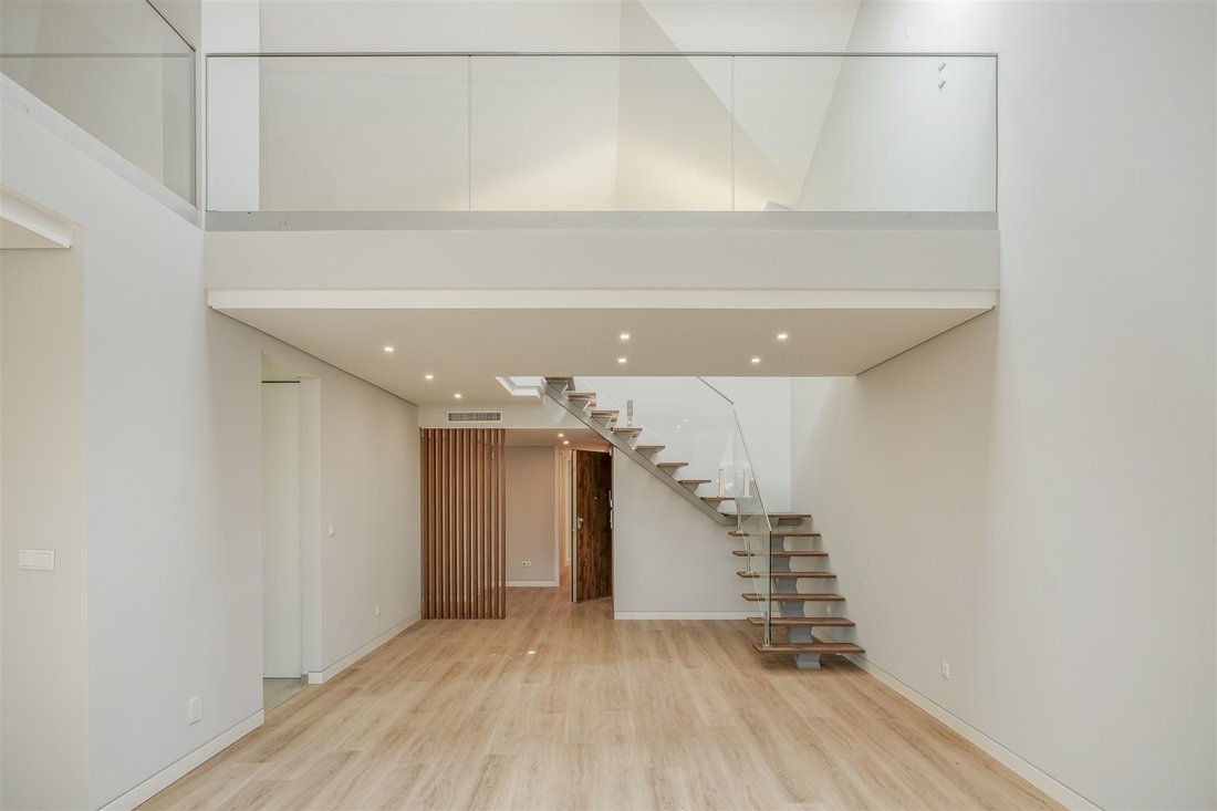 Apartment in Carcavelos e Parede, Lisbon, Portugal 1 - 16035731