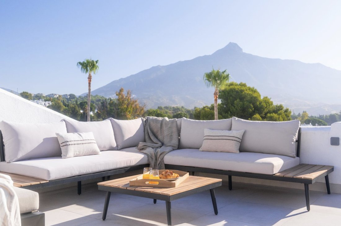 Townhouse in Nueva Andalucia, Marbella, Spain 2 - 16034074