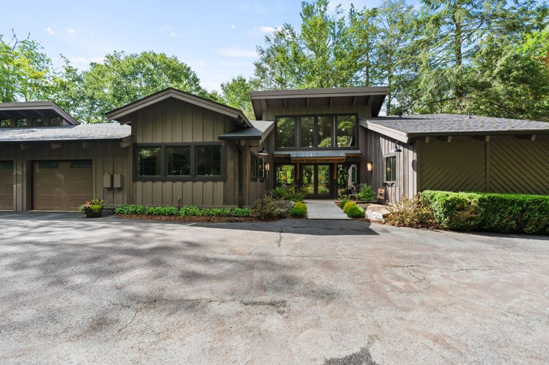 House in Linville, North Carolina, United States 1 - 16032231