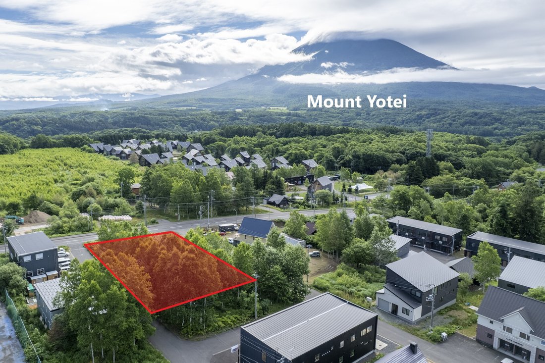 Land in Kutchan, Hokkaido, Japan 1 - 16034304