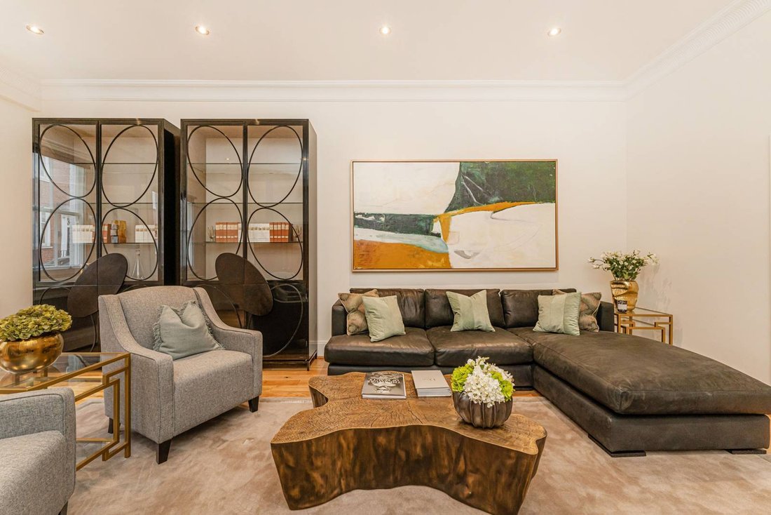House in Belgravia, Westminster, England 3 - 15589702