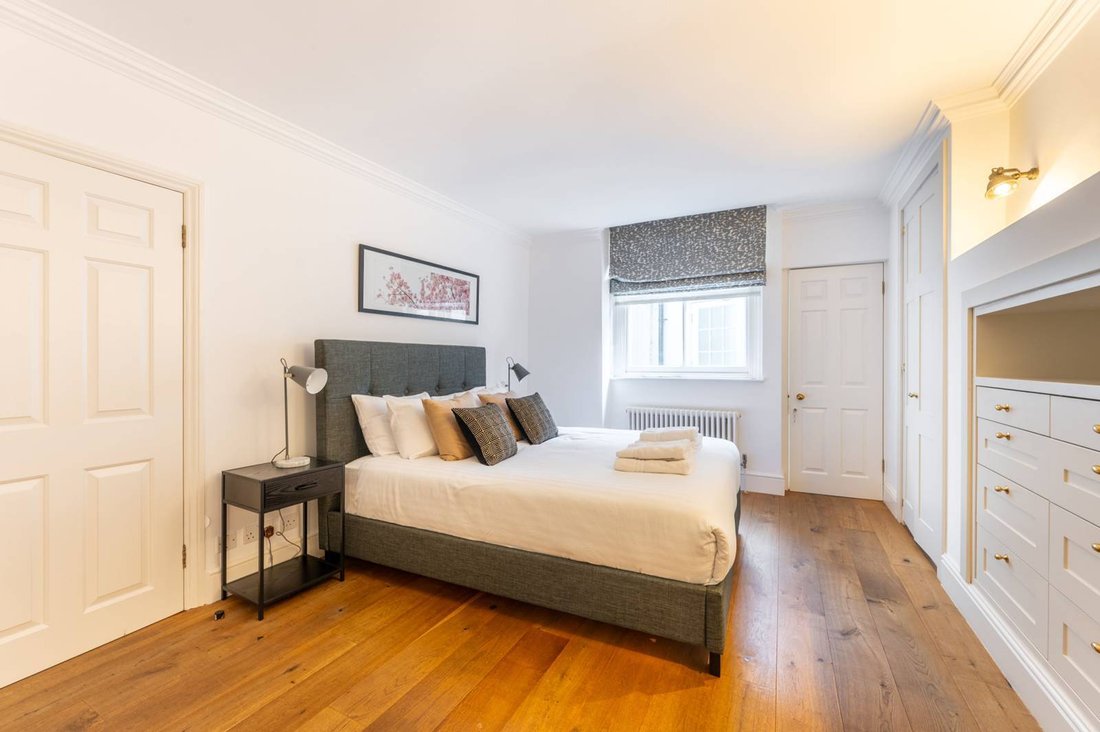 Apartment in Campden Hill, Kensington And Chelsea, England 5 - 15648074