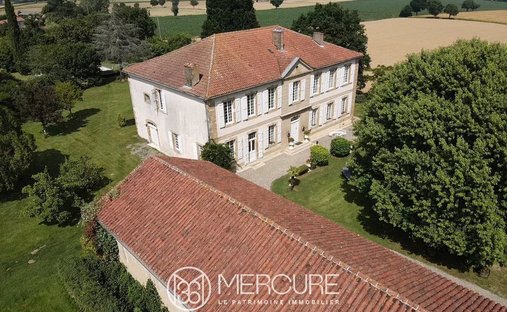 For Sale Near Marciac (32) 32 Room Castle 1540 M2 Of Living Space 5.8 Hectare Estate