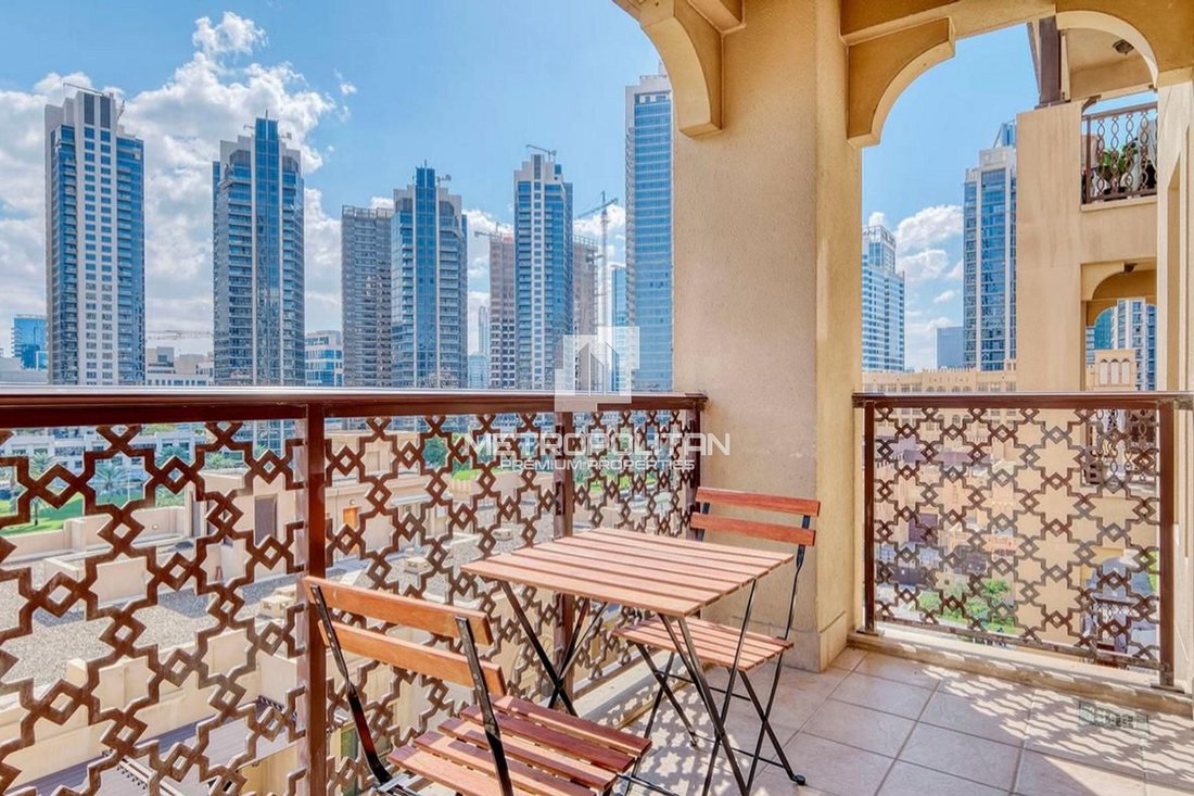 Apartment in Downtown Dubai, Dubai, United Arab Emirates 2 - 16038134