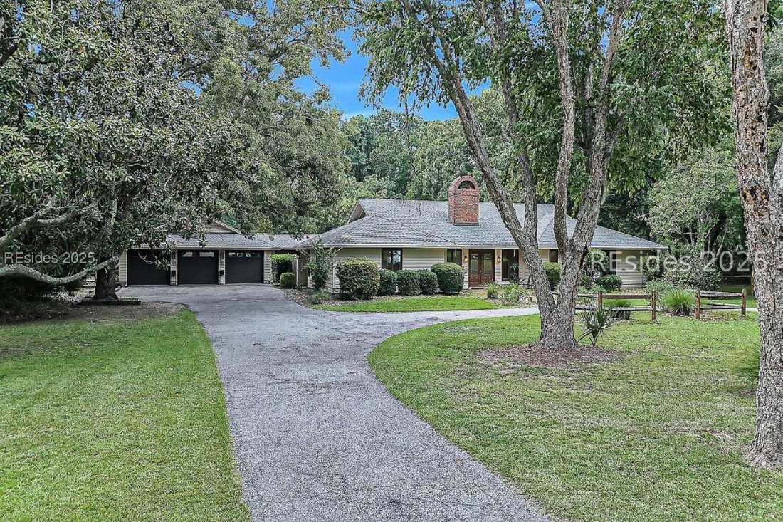 House in Bluffton, South Carolina, United States 2 - 16036332