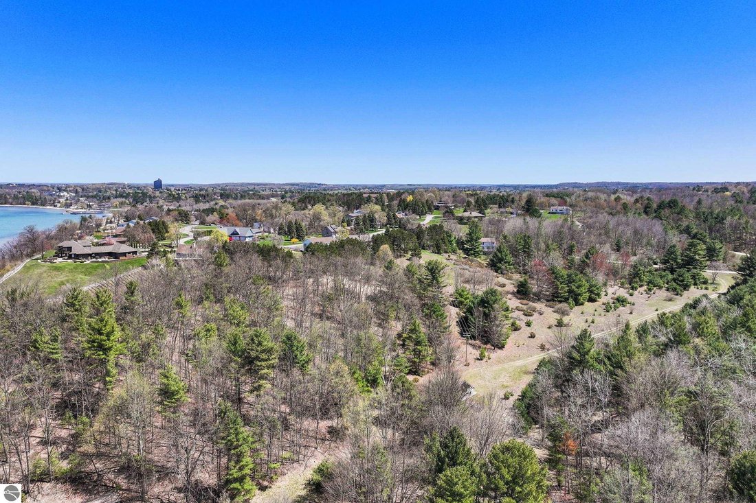 Land in Williamsburg, Michigan, United States 4 - 16035432