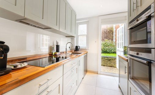Apartment in Campden Hill, Kensington And Chelsea, England 1