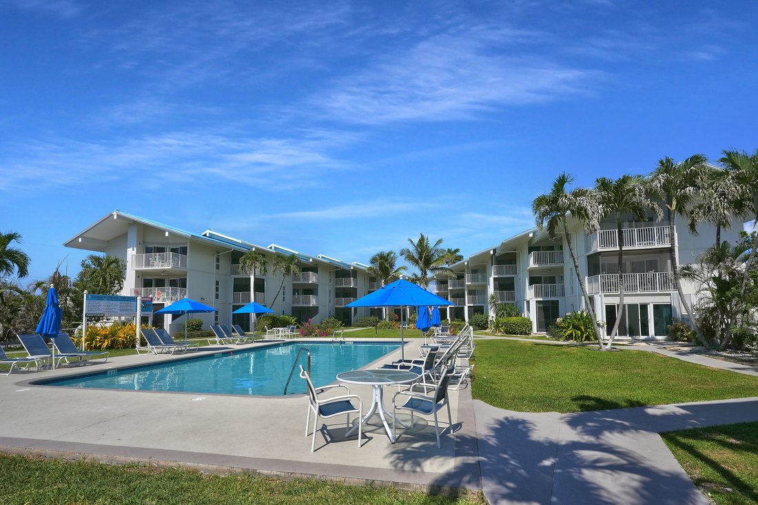 Condo in Grand Cayman, Cayman Islands 5 - 16031305