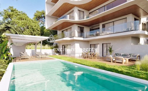 Apartment in Vouliagmeni, Attica, Greece 1