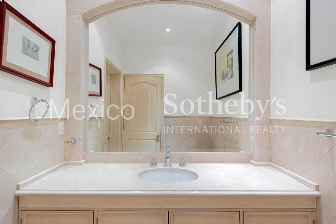 Condo in Mexico City, Mexico 4 - 16033878