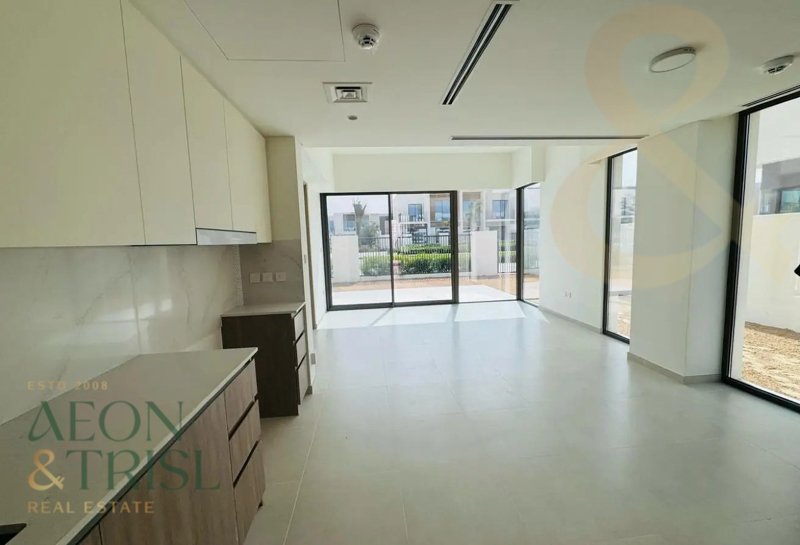 Villa in Wadi Al Amardi, Dubai, United Arab Emirates 3 - 16031543