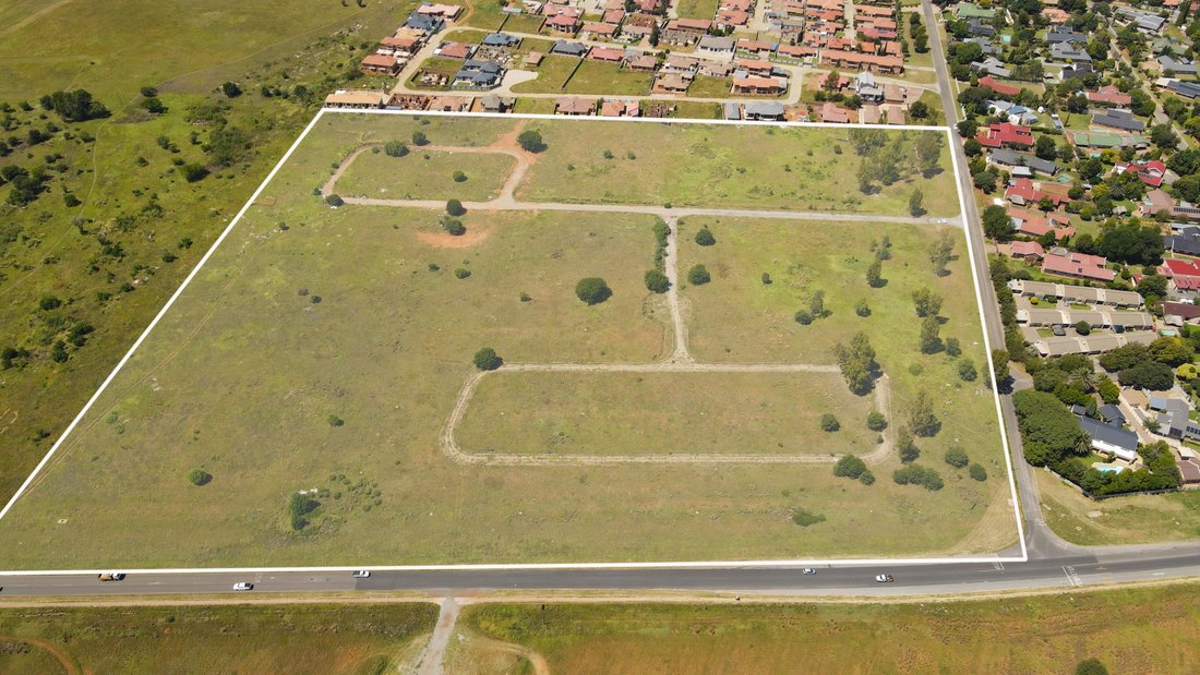 Land in Klerksdorp, North West, South Africa 4 - 16032036