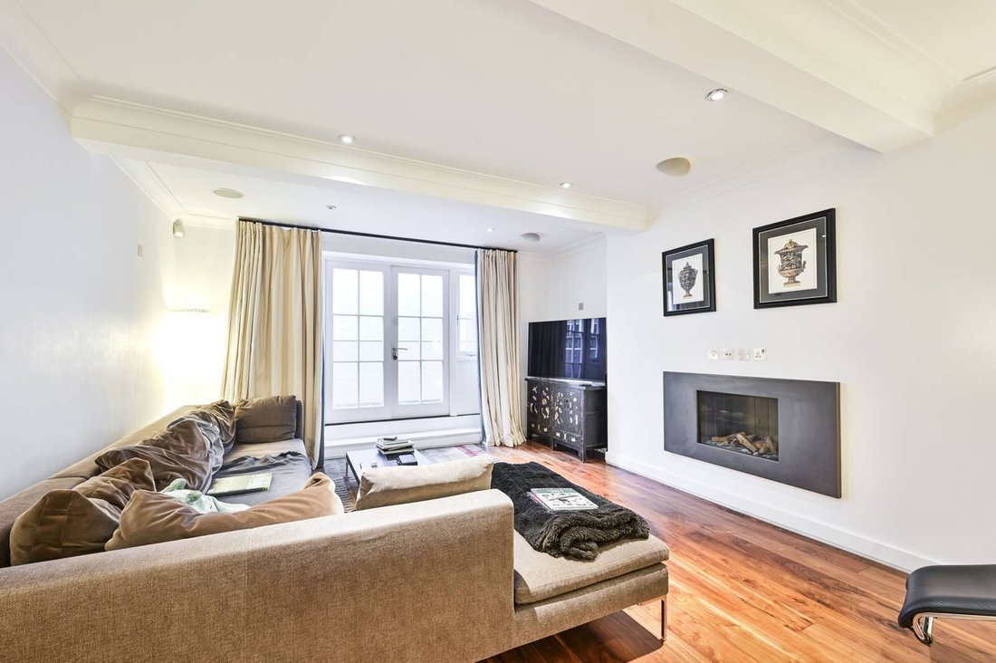 House in Victoria, Westminster, England 2 - 15636928