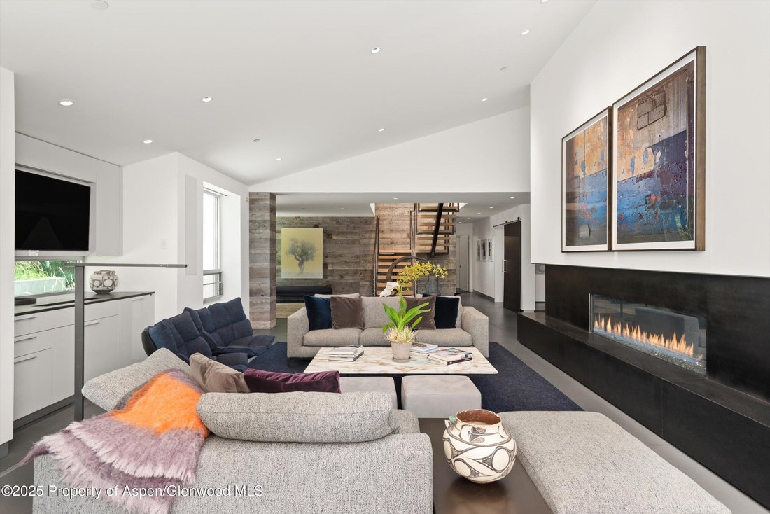 House in Aspen, Colorado, United States 3 - 16034199