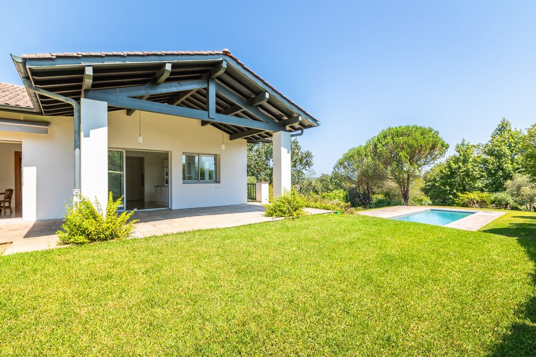 House in Bassussarry, Nouvelle-Aquitaine, France 2 - 16021025