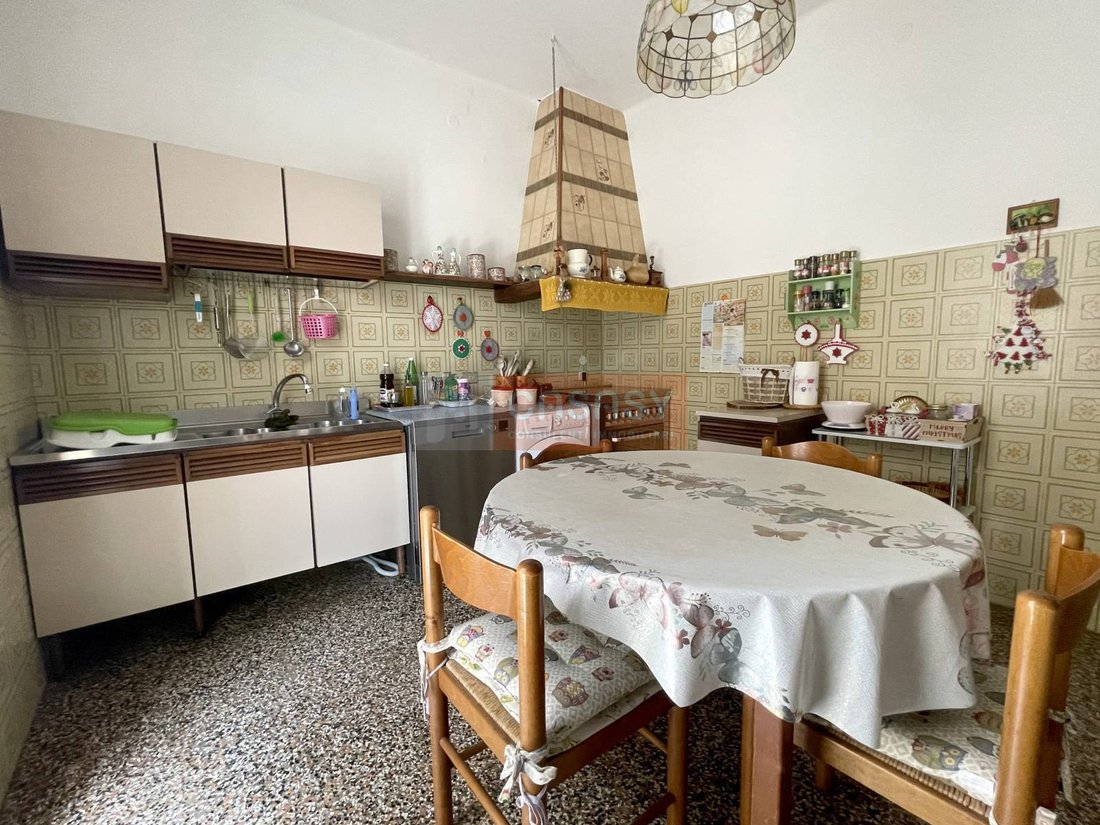 House in Center, Albenga, Liguria 3 - 16035980