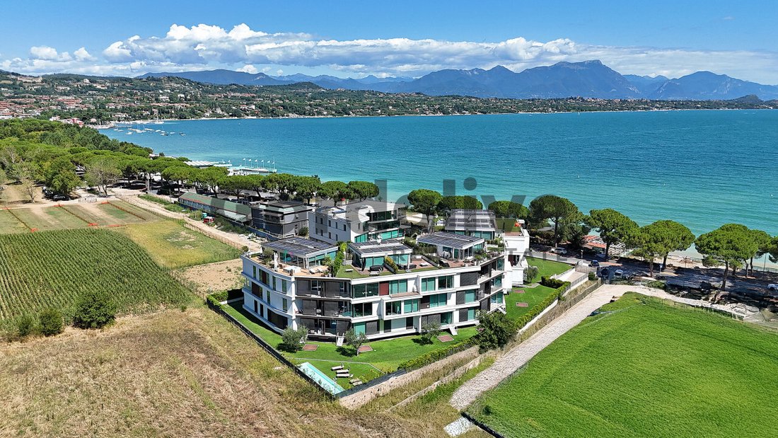 Apartment in Lido di Lonato, Lombardy, Italy 2 - 16033347