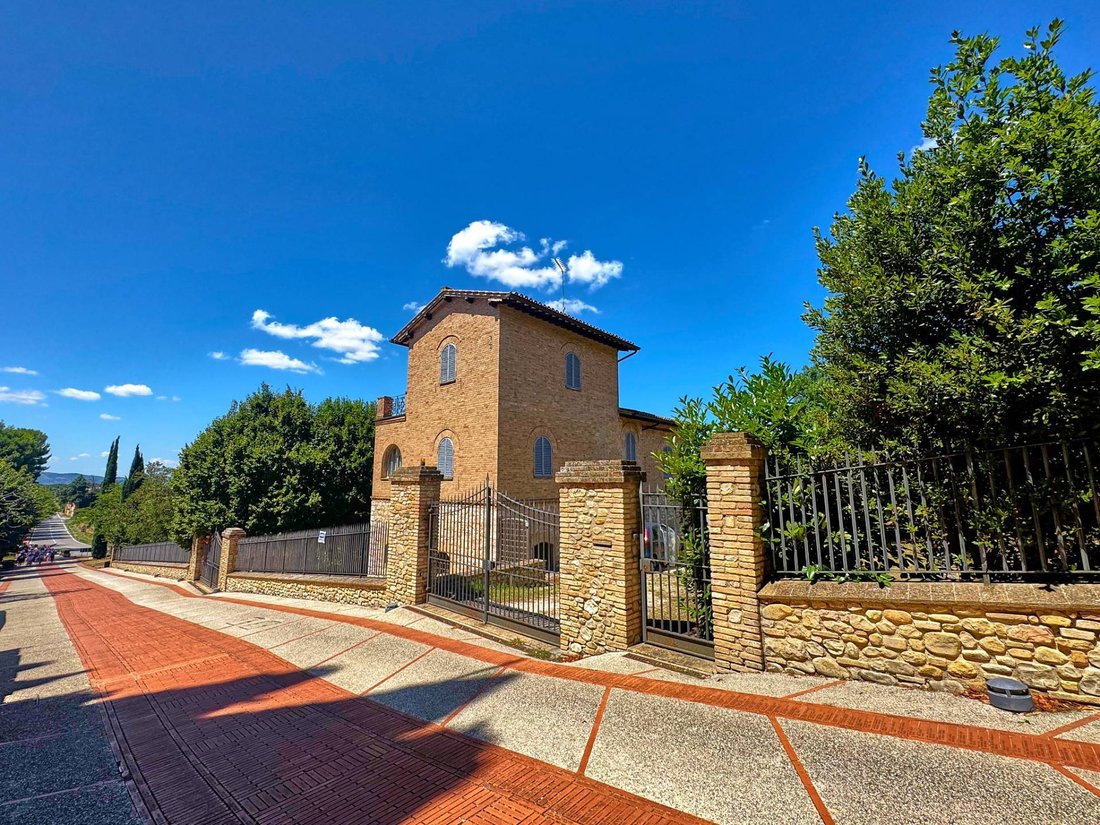 Country House in Assisi, Umbria, Italy 5 - 16033177