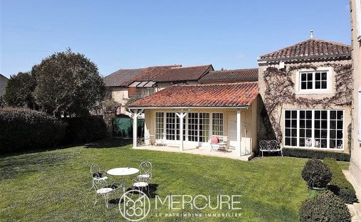 For Sale Near Marciac (32) 32 Room Castle 1540 M2 Of Living Space 5.8 Hectare Estate