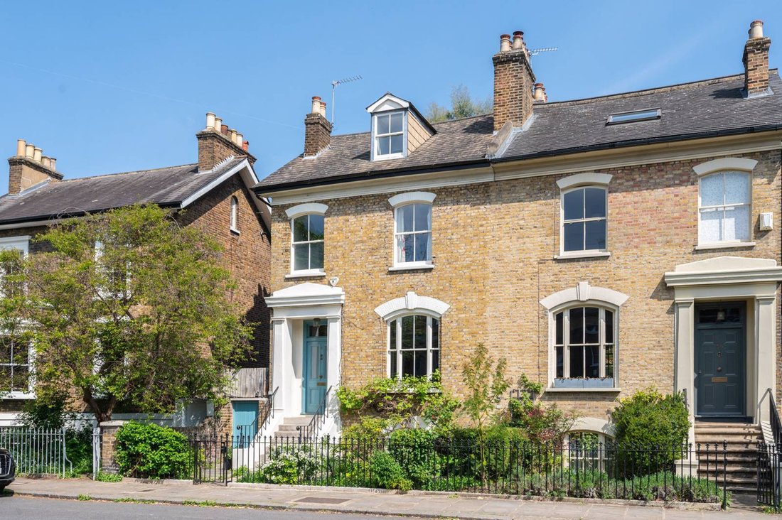 House in Oval, Lambeth (Greater London), England 2 - 16038144