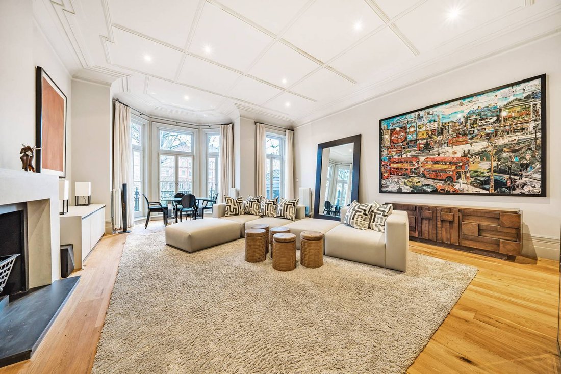 Apartment in Earls Court, Kensington And Chelsea, England 2 - 15659063
