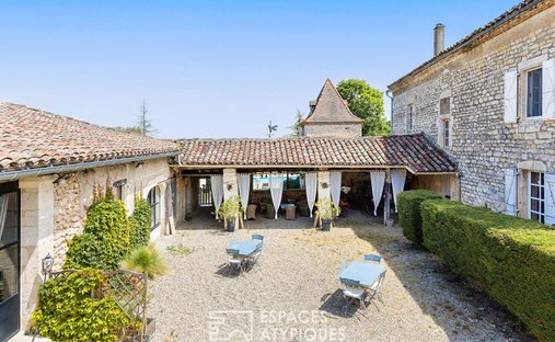 Elegant XI Xth Century Castle Beautiful Park Pool