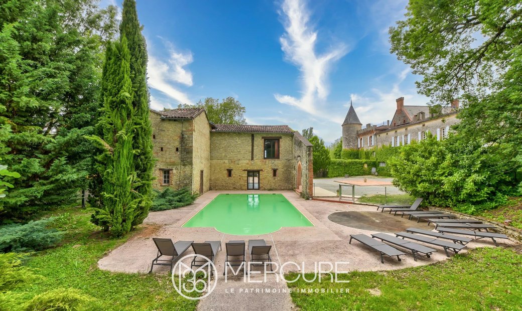 Castle for Sale in Caraman, Occitanie, France