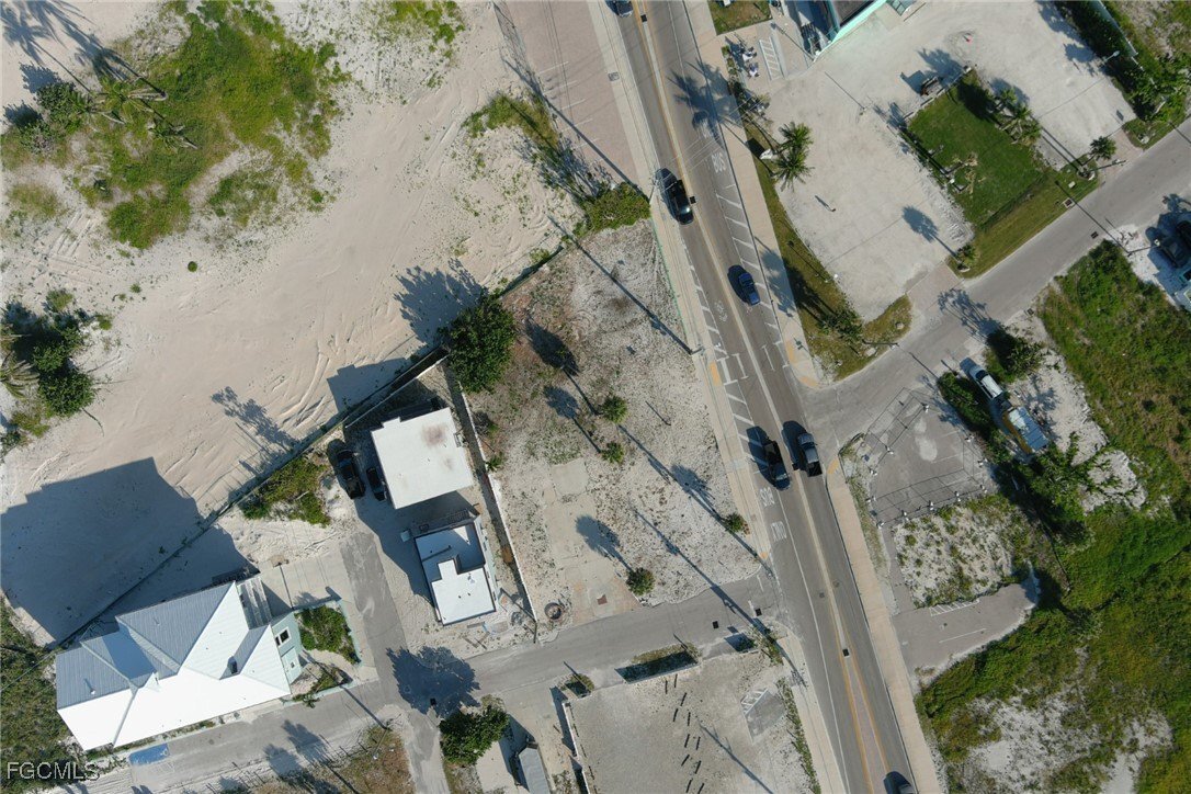 Land in Fort Myers Beach, Florida, United States 3 - 15160787