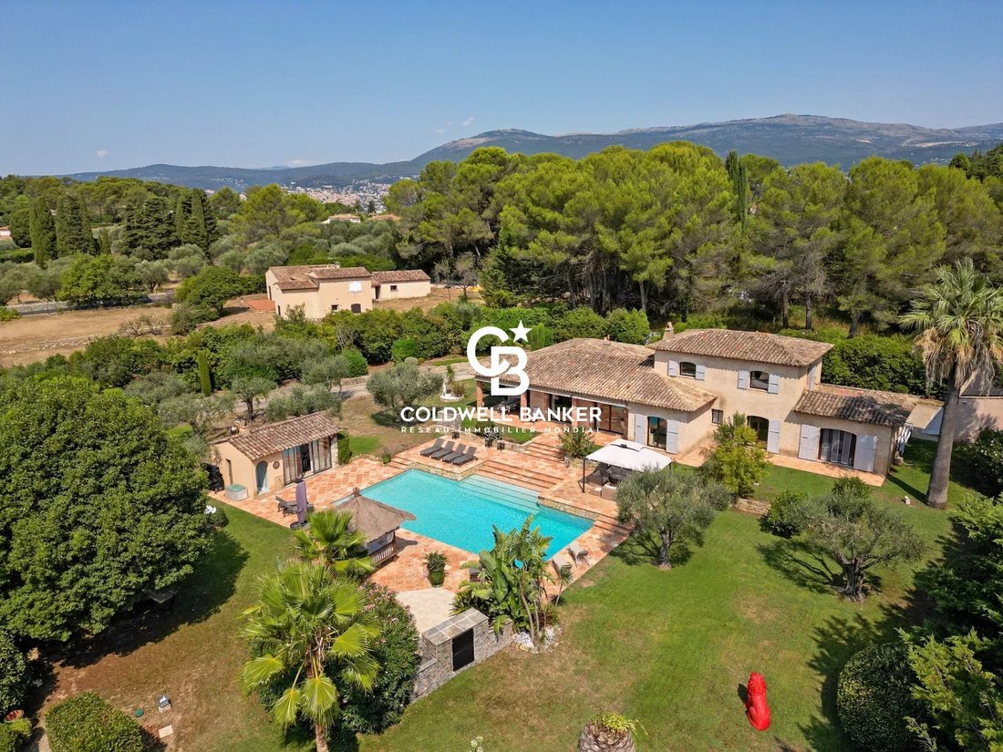 House in Valbonne, Provence-Alpes-Côte d'Azur, France 1 - 16033824