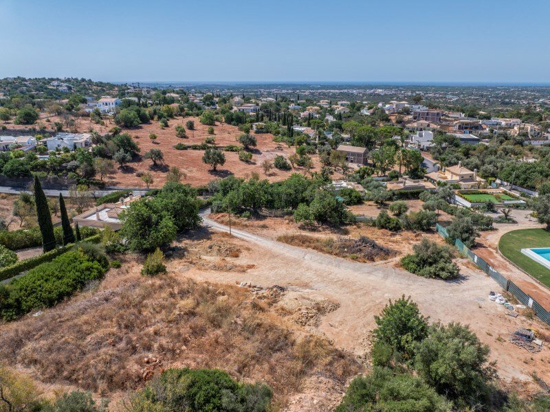 Land for sale in Loulé, Portugal — €1,250,000