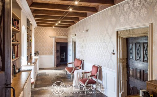 Castle for Sale in Rodez, Occitanie, France